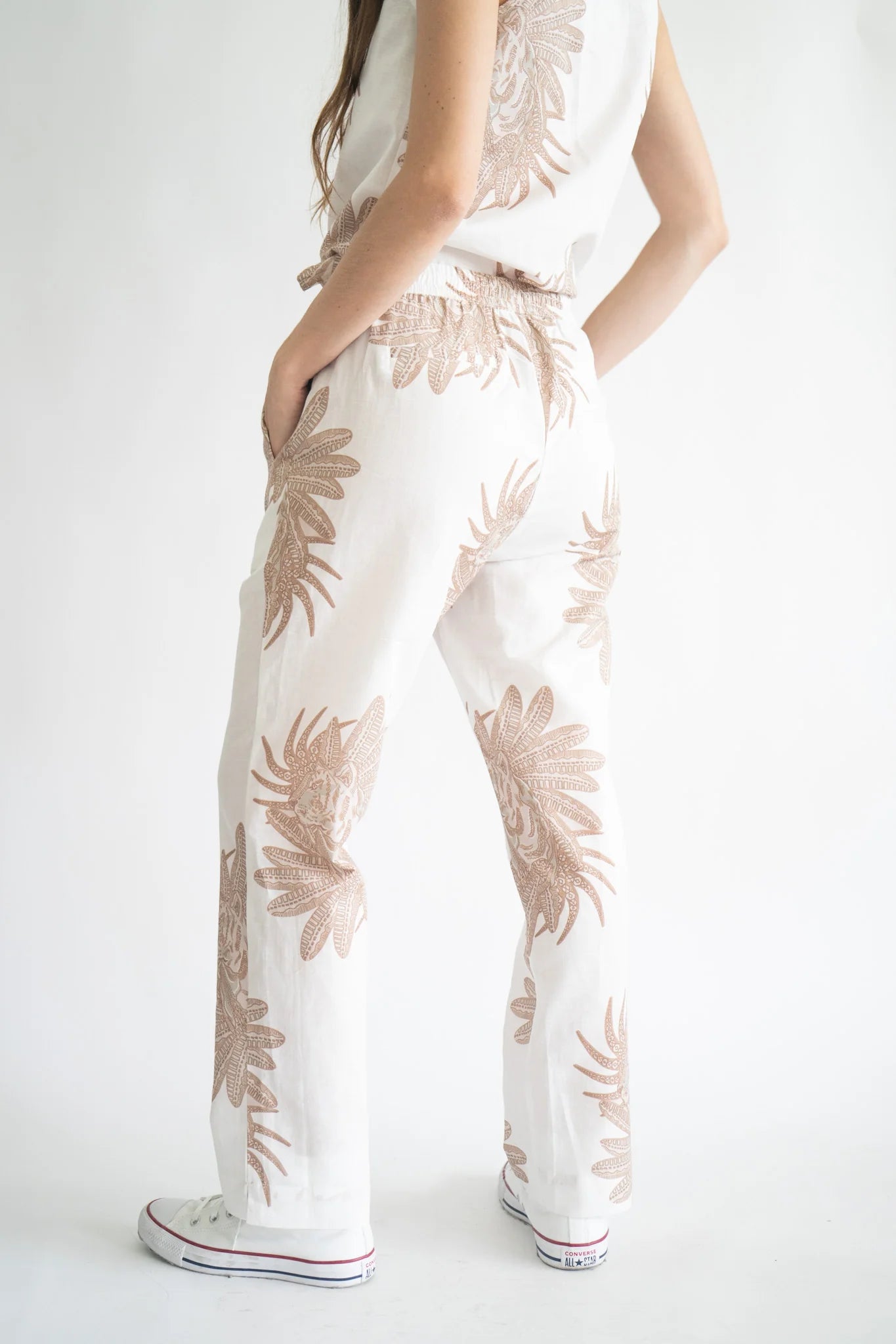 Pant Greek White