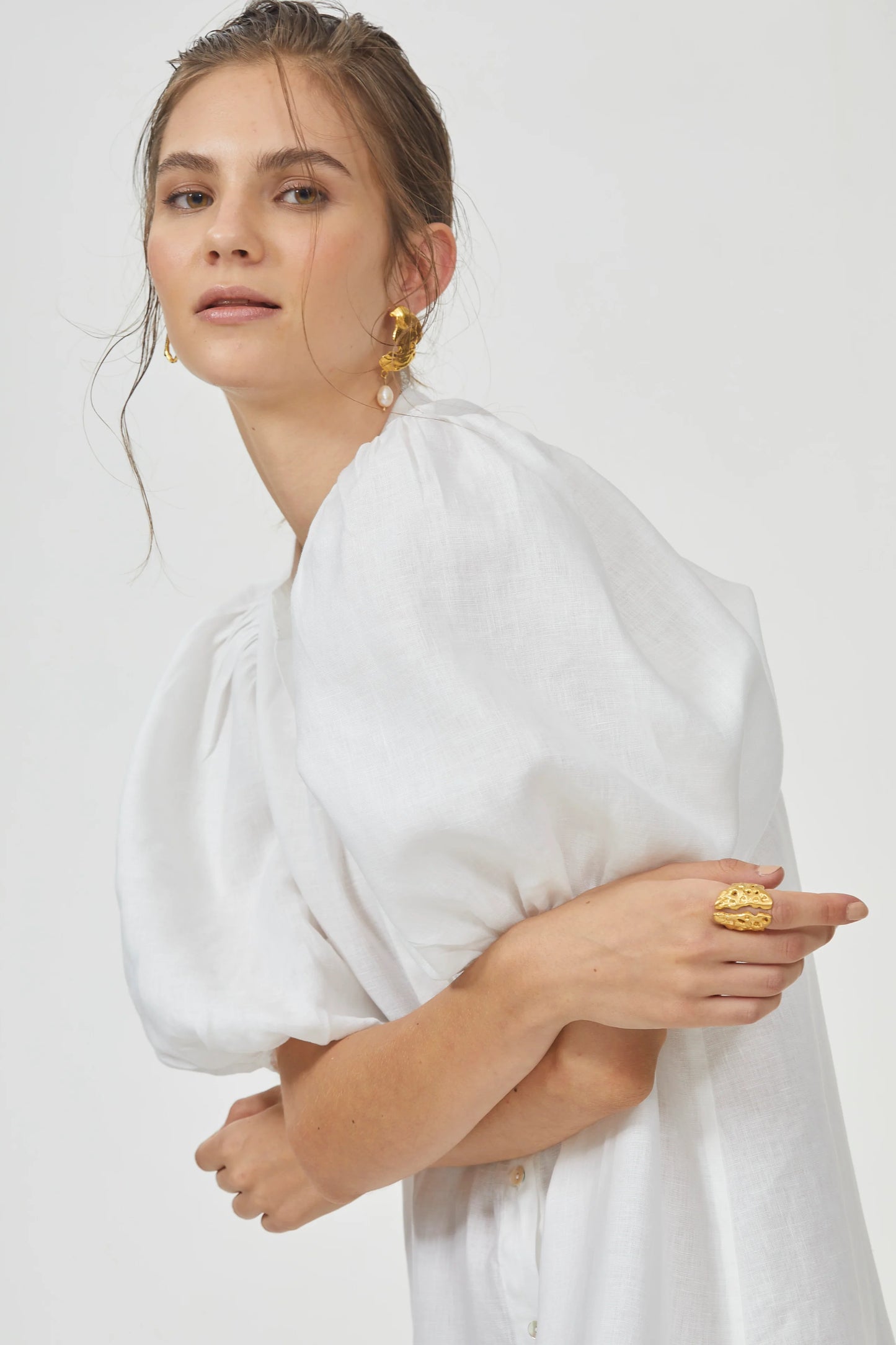 BUBBLE LINEN DRESS - WHITE