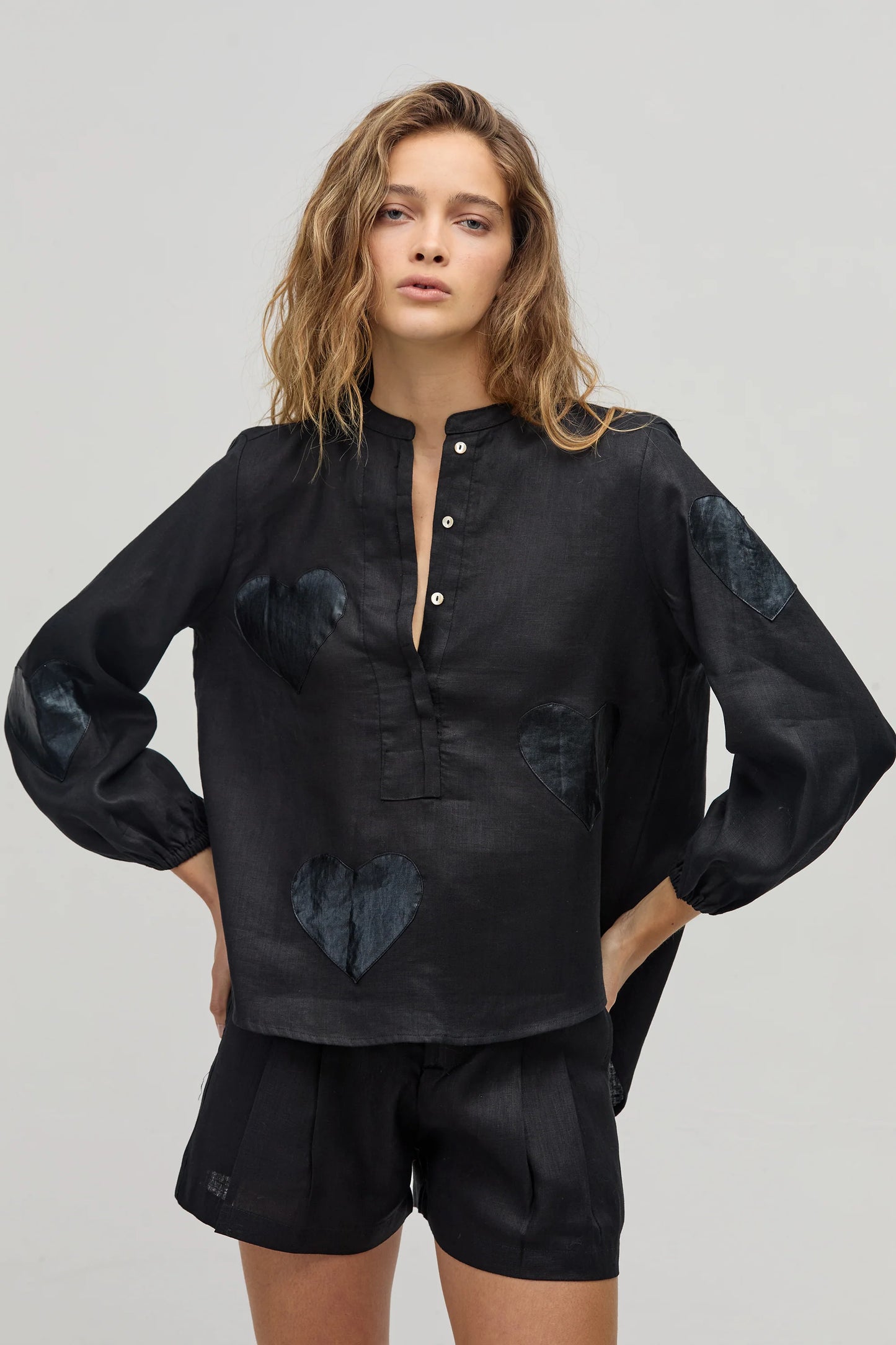 CUPID LINEN SHIRT - BLACK WITH METALLIC BLACK HEARTS