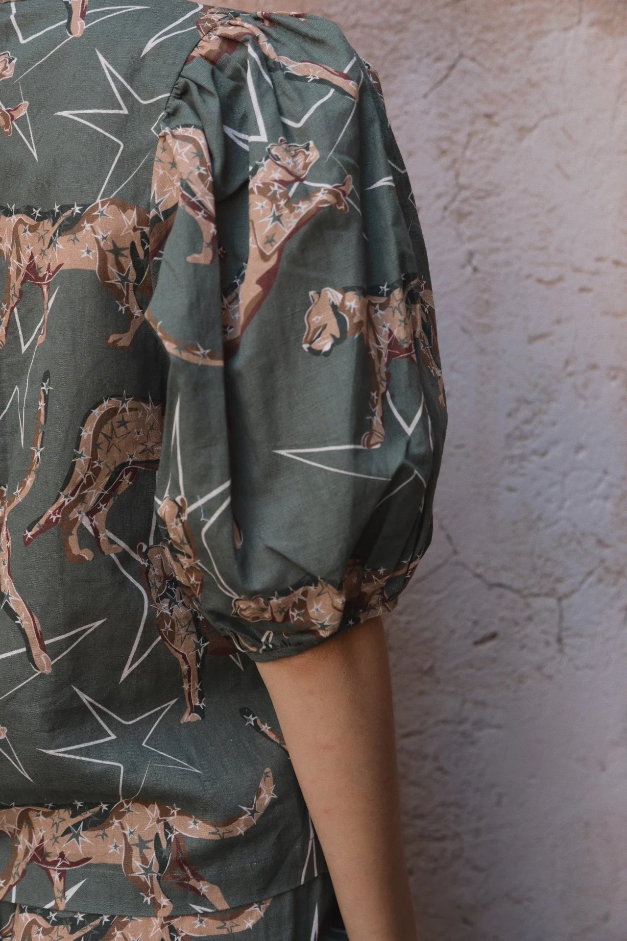 BALLOON SHIRT LEOPARD STAR GREEN