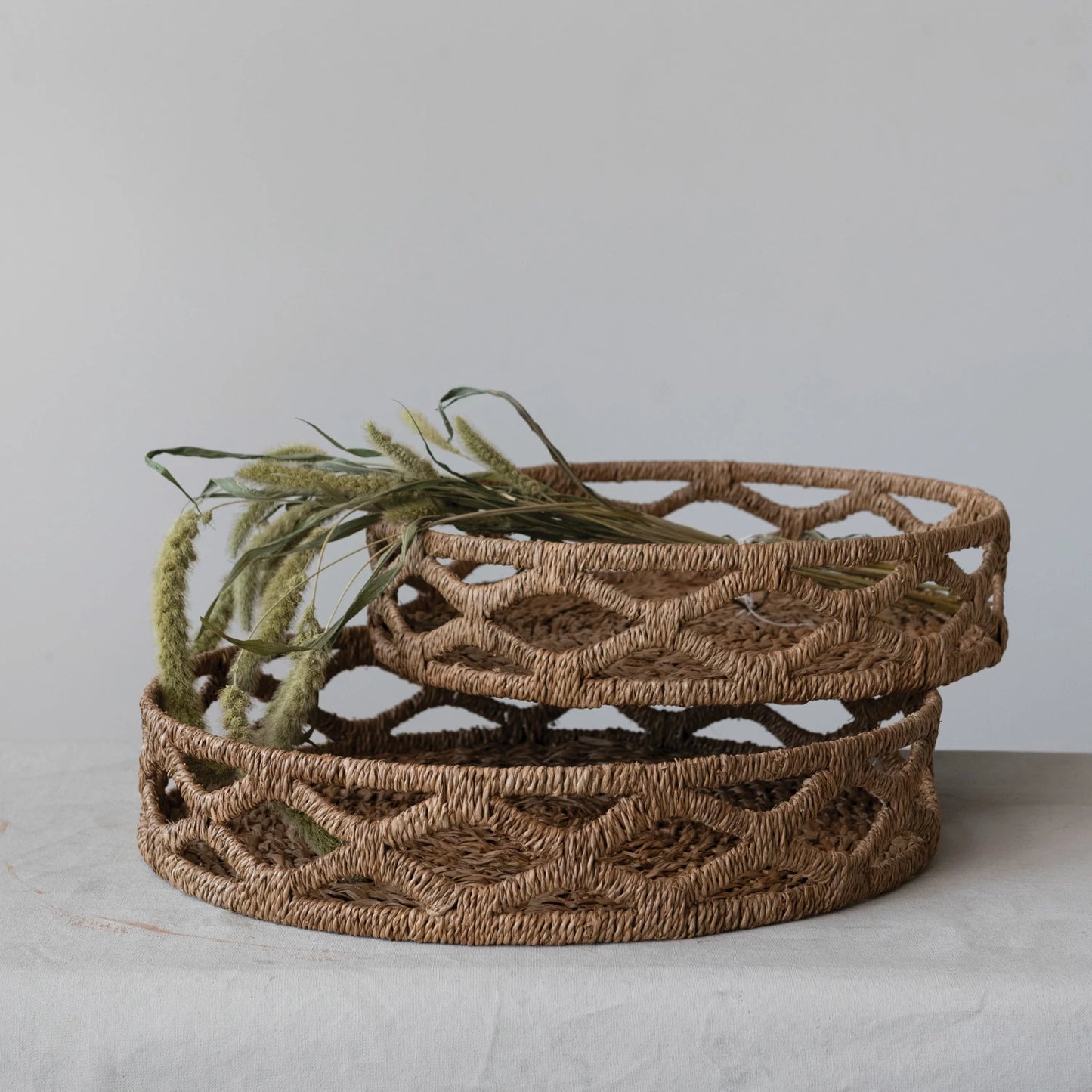 Decorative Hand-Woven Bankuan Trays, Set of 2