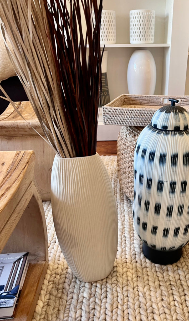 Nerina Vase Beige