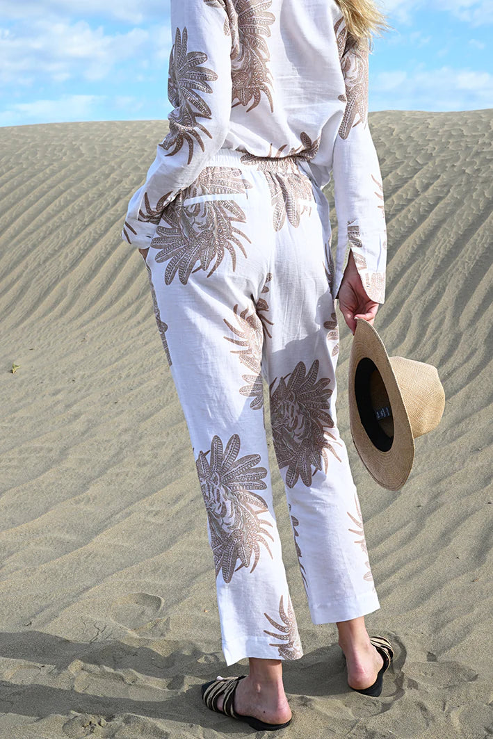 Pant Greek White
