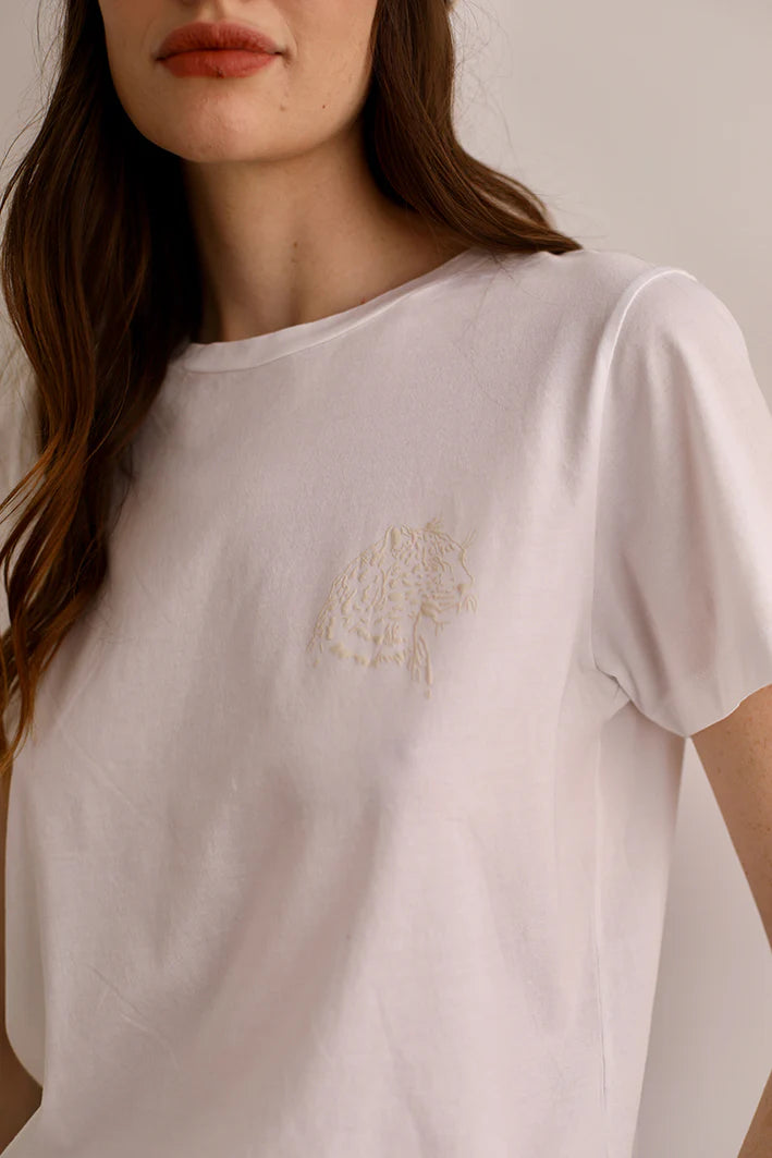 T-SHIRT CHEETAH WHITE-100% Cotton Pima.