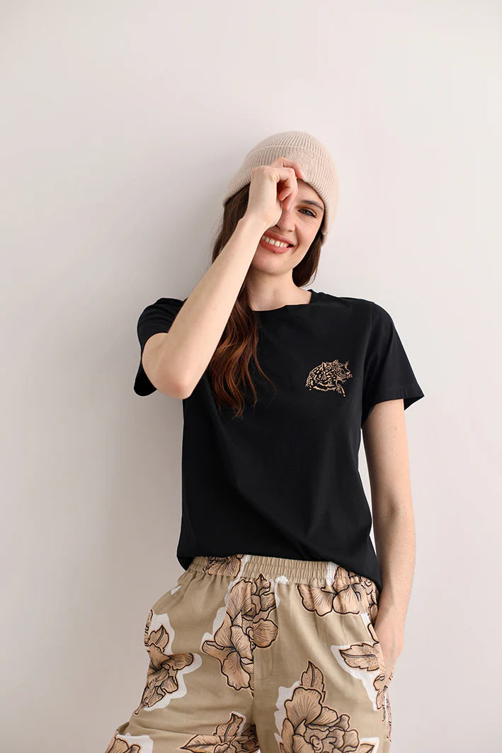 T-SHIRT CHEETAH BLACK-100% Cotton Pima.